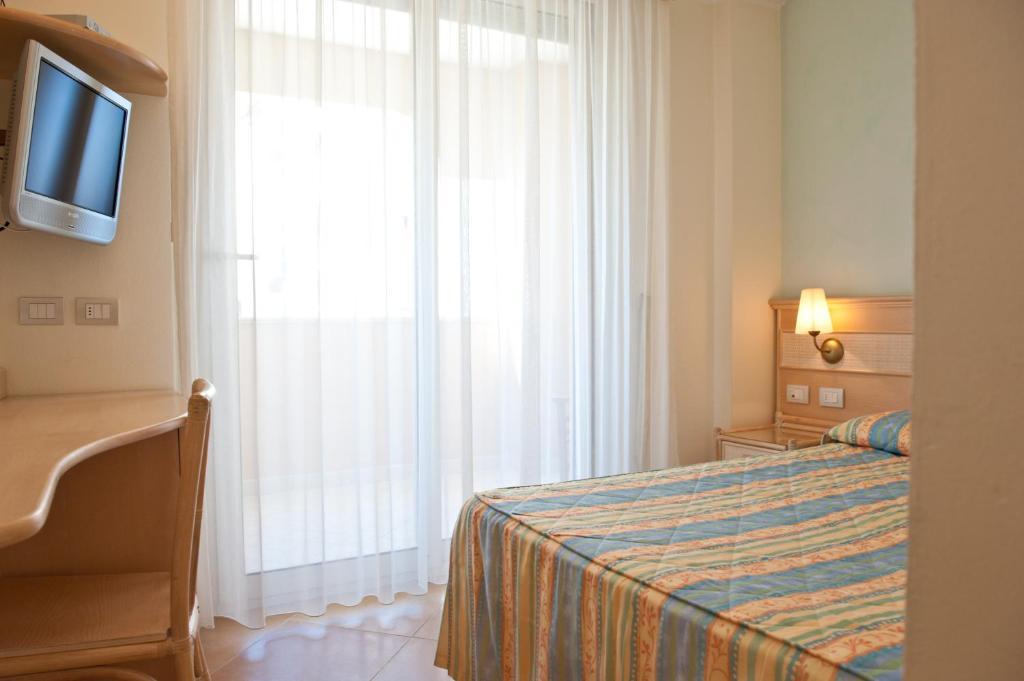 Hotel Derby Exclusive Milano Marittima Ruang foto