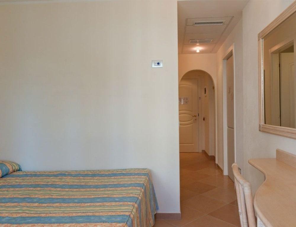 Hotel Derby Exclusive Milano Marittima Bagian luar foto