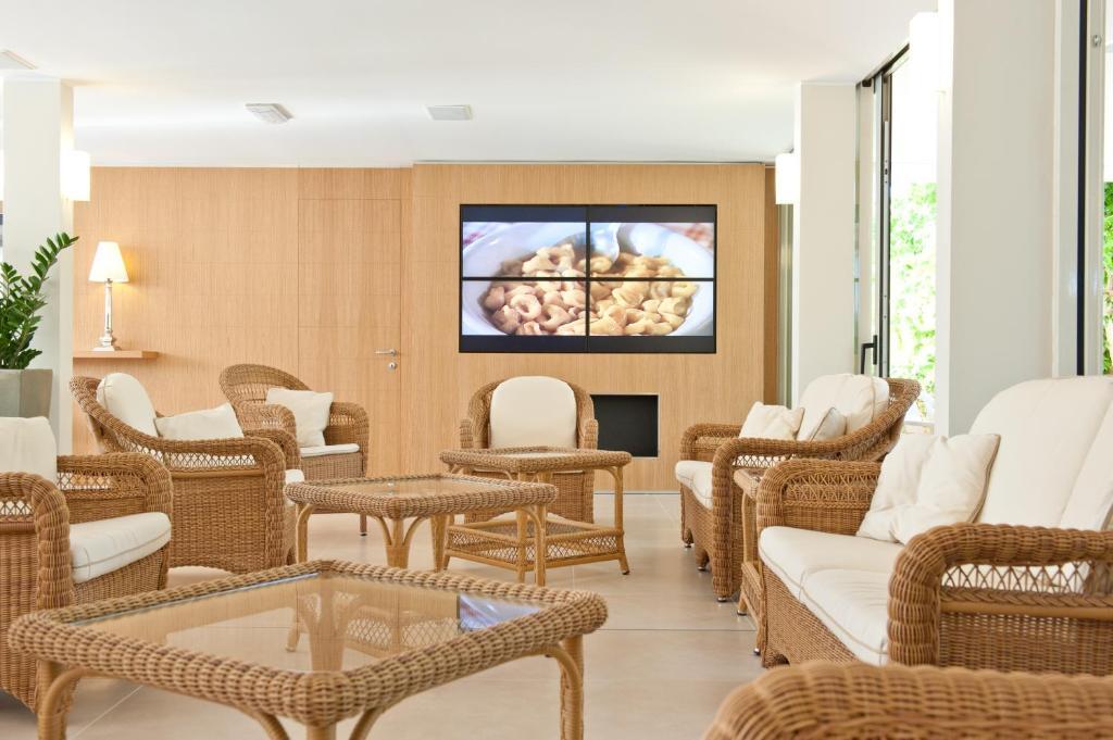 Hotel Derby Exclusive Milano Marittima Bagian luar foto